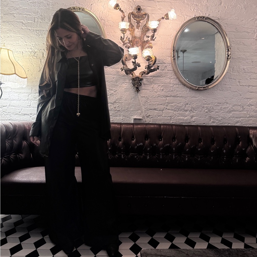 Meet your seller. 🔥Reduced Prices🔥